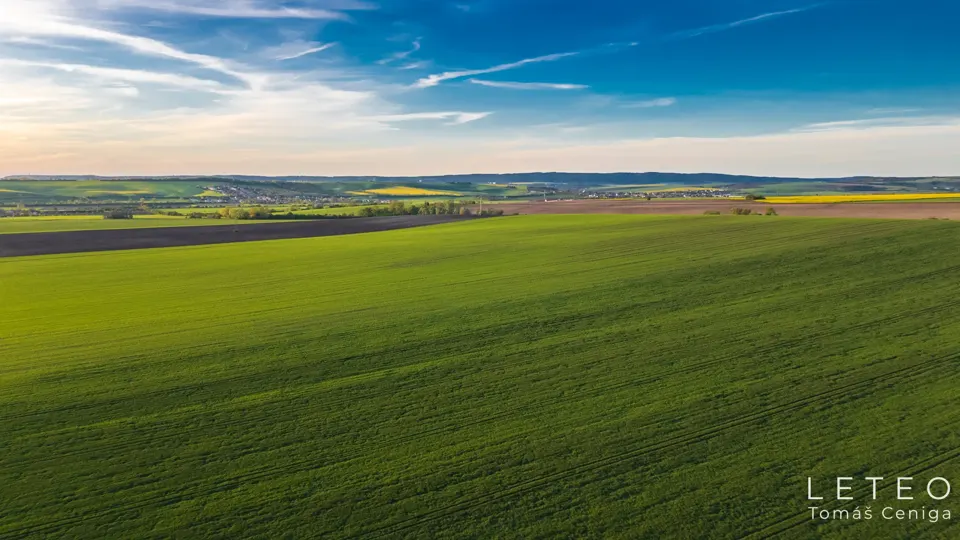 Lokalita prodává - dron video krajiny a obce